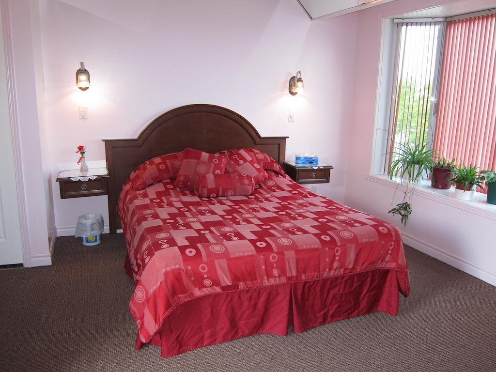 Motel Sainte Catherine Habitación foto